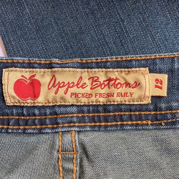 Apple Bottom Jeans Size 12 Bedazzled - Picture 9 of 11